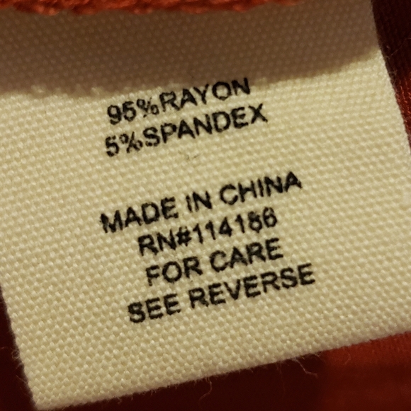 Retrology Cinched Shoulder Top Burnt Orange - Picture 6 of 7